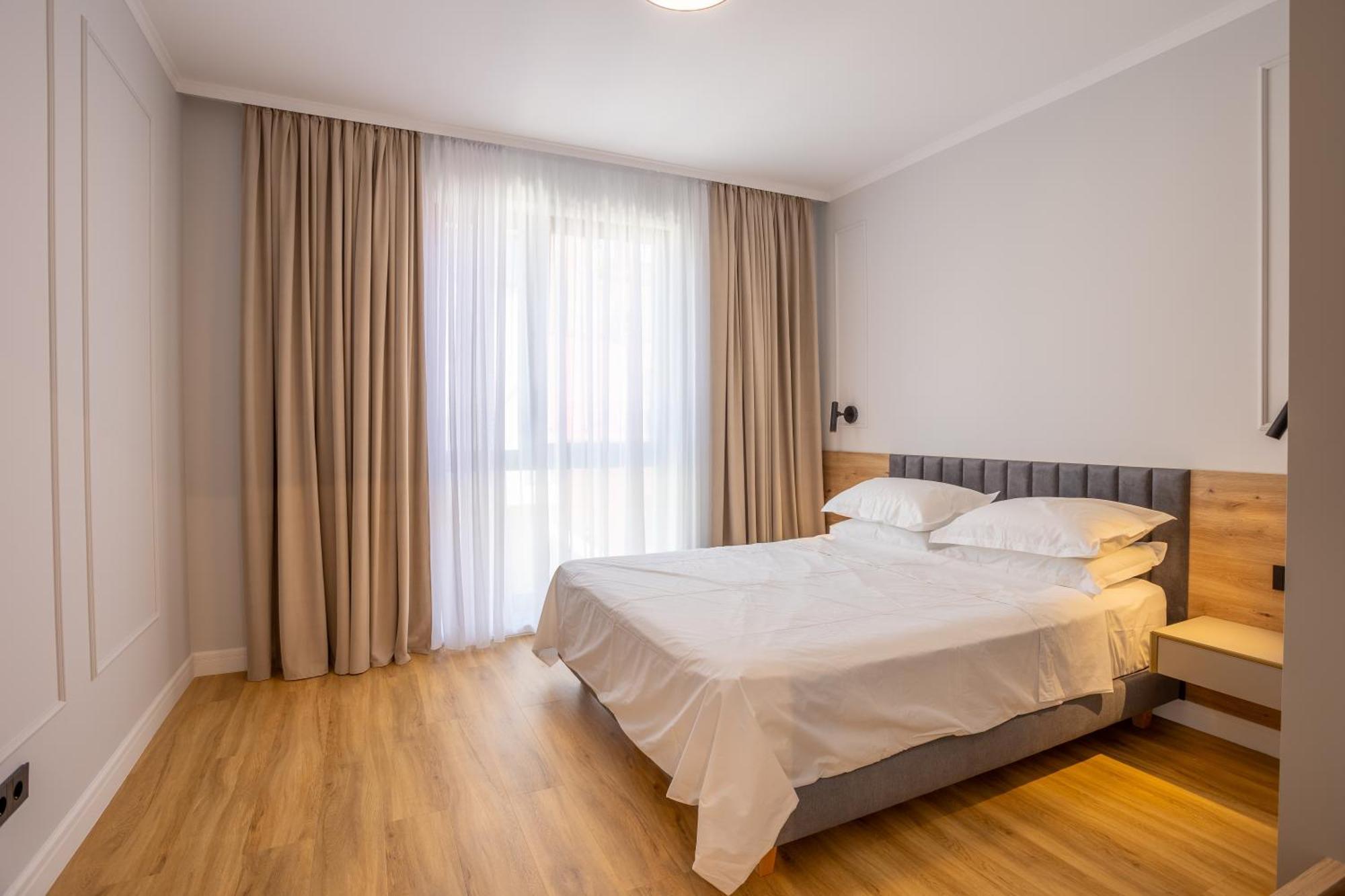 Bloom Downtown Suites Клуж-Напока Екстер'єр фото