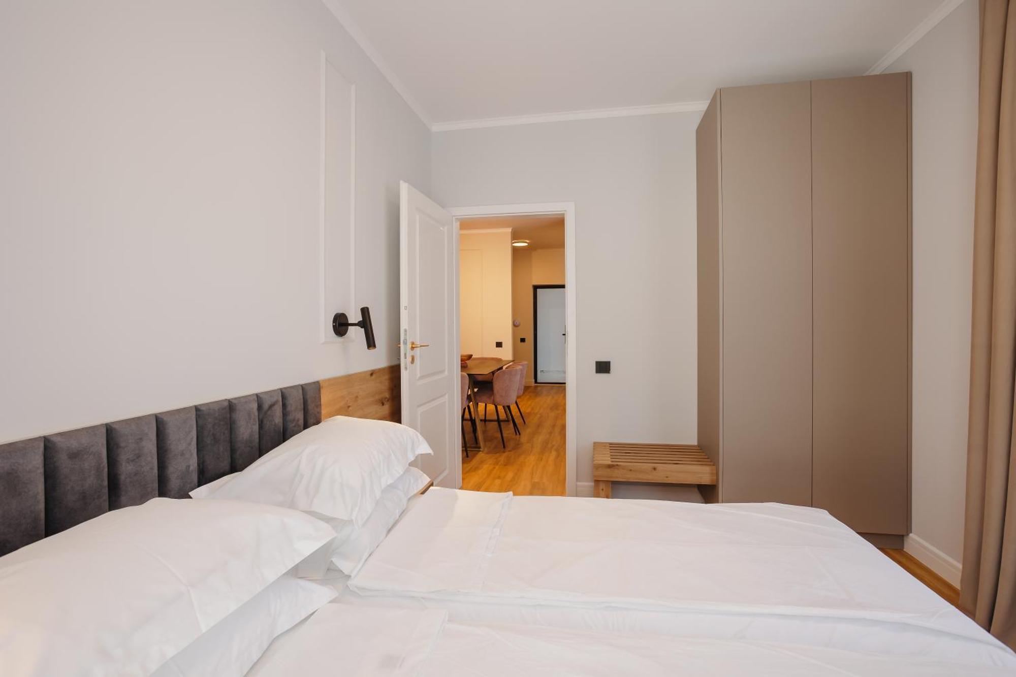 Bloom Downtown Suites Клуж-Напока Екстер'єр фото