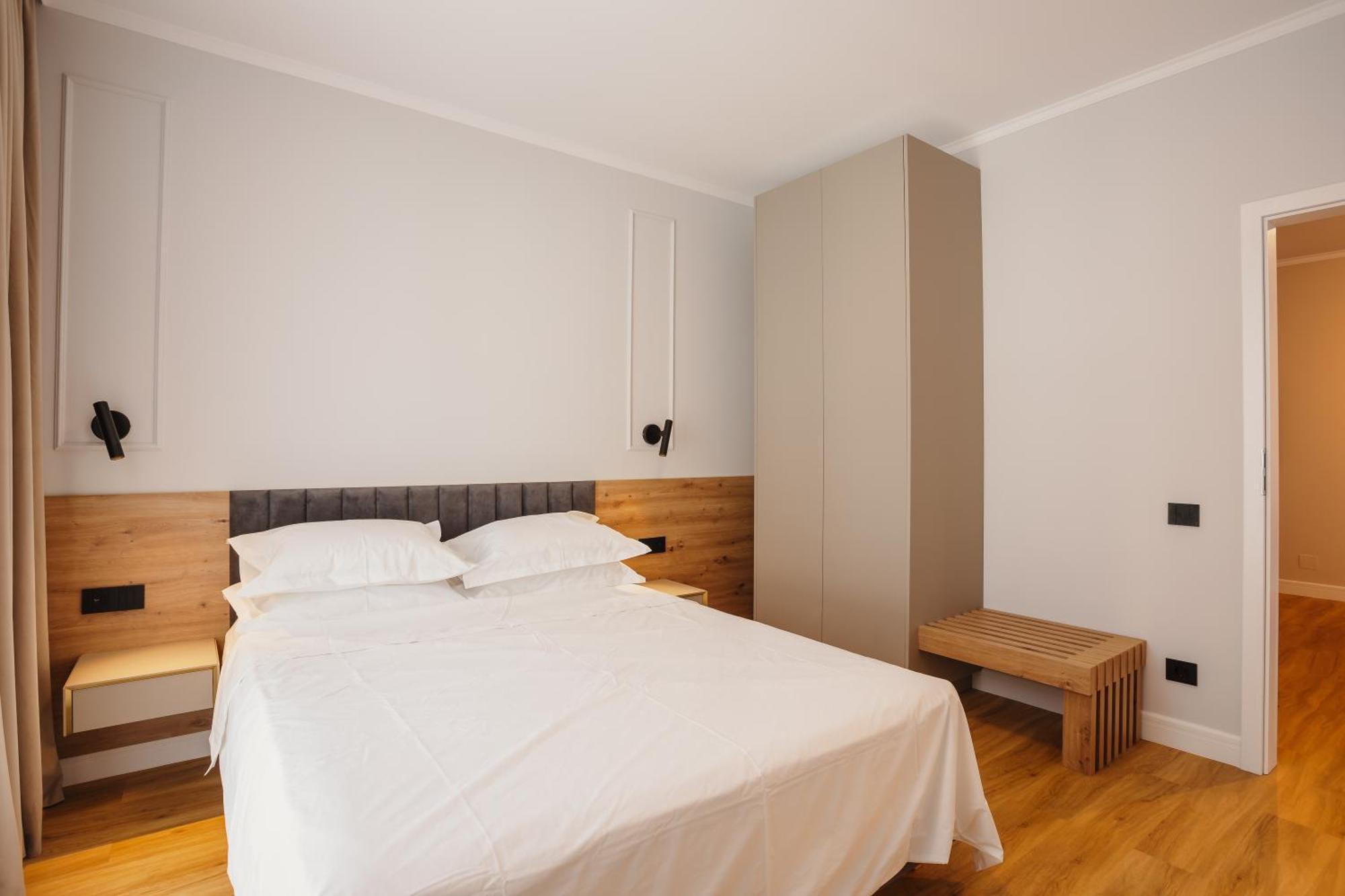 Bloom Downtown Suites Клуж-Напока Екстер'єр фото